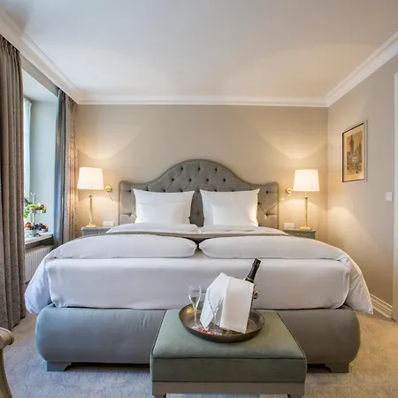 Hotell Romantik Zur Glocke Trier