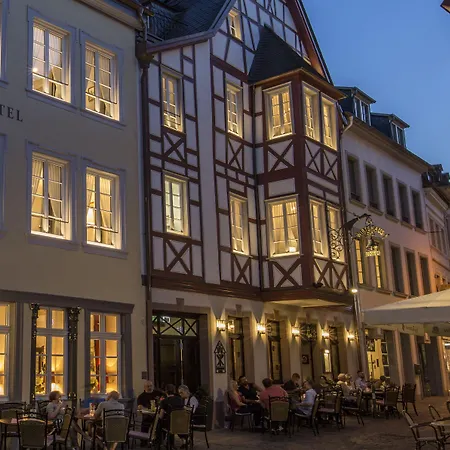 Romantik Zur Glocke 2* Trier