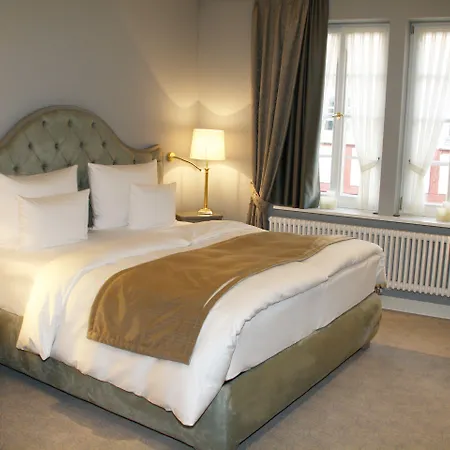 Romantik Zur Glocke Hotel