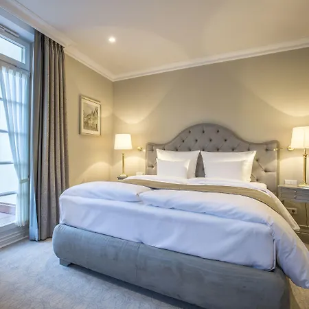 Romantik Zur Glocke Hotel