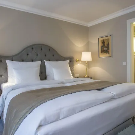 Romantik Zur Glocke Trier