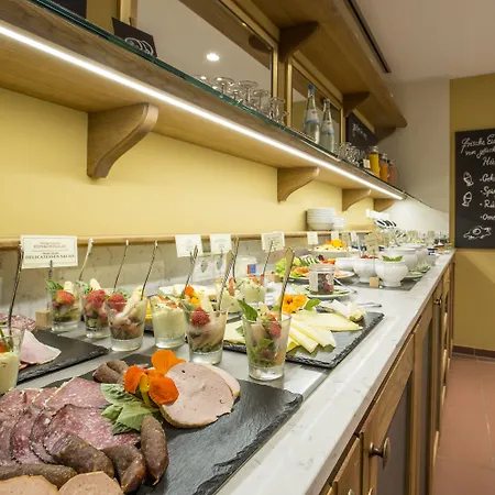 Hotel Romantik Zur Glocke Trevír