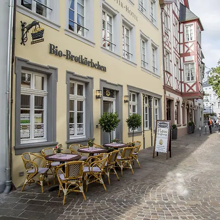 Romantik Zur Glocke Hotel 2*