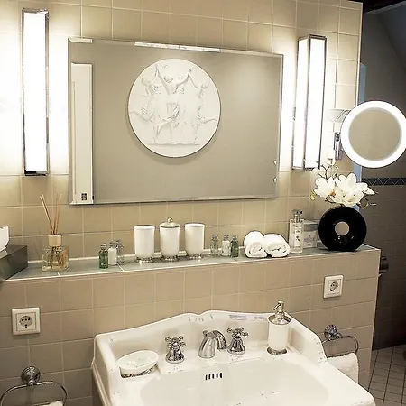 Romantik Zur Glocke Hotell