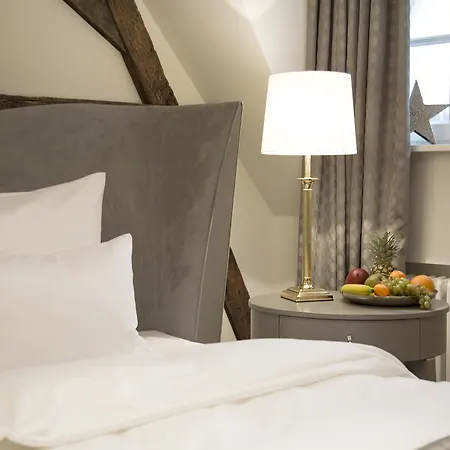 Romantik Zur Glocke Hotel Treviri