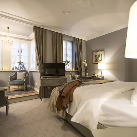 Romantik Zur Glocke Hotel Trevír