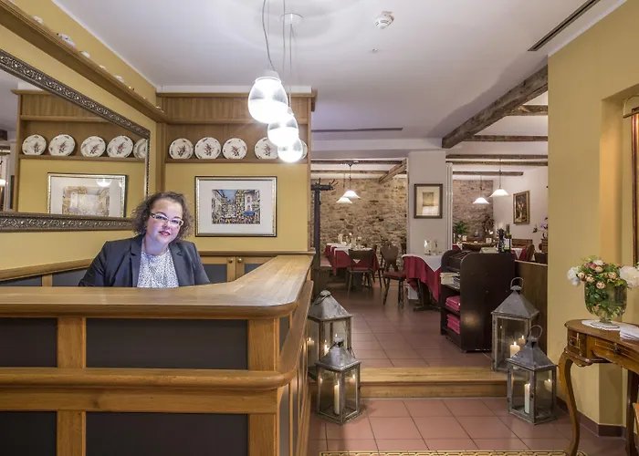 Romantik Zur Glocke 2* Trier