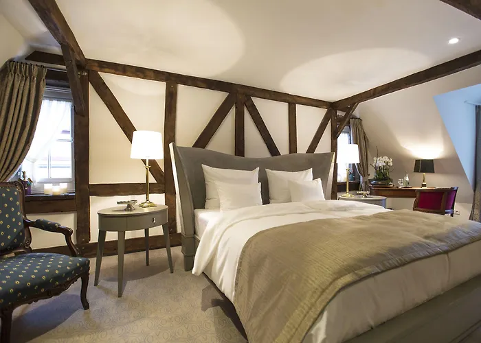 Romantik Zur Glocke Hotel 2*