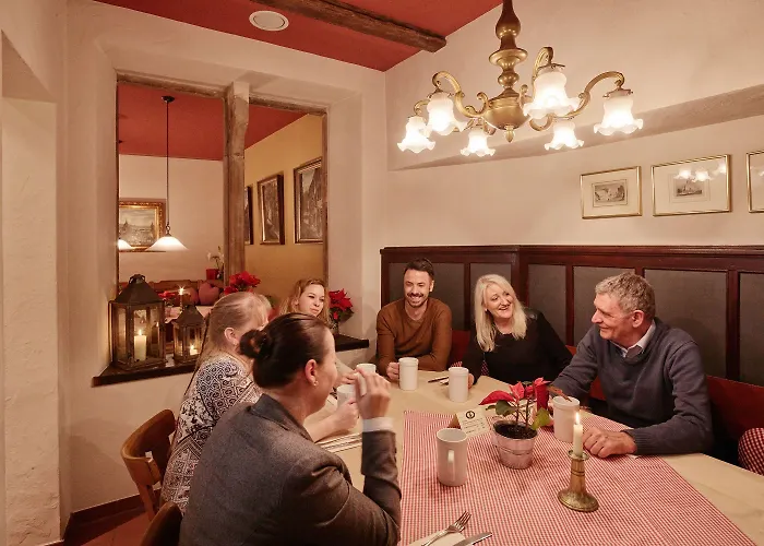 钟声浪漫酒店 酒店 2*