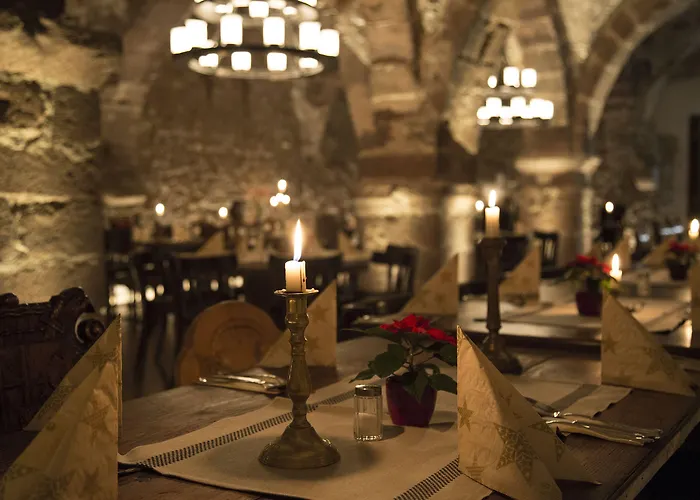 钟声浪漫酒店 酒店