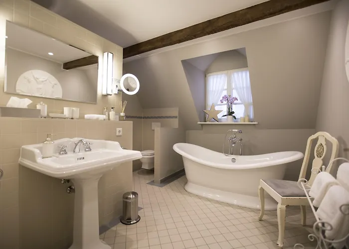 Romantik Zur Glocke Hotel Trèves