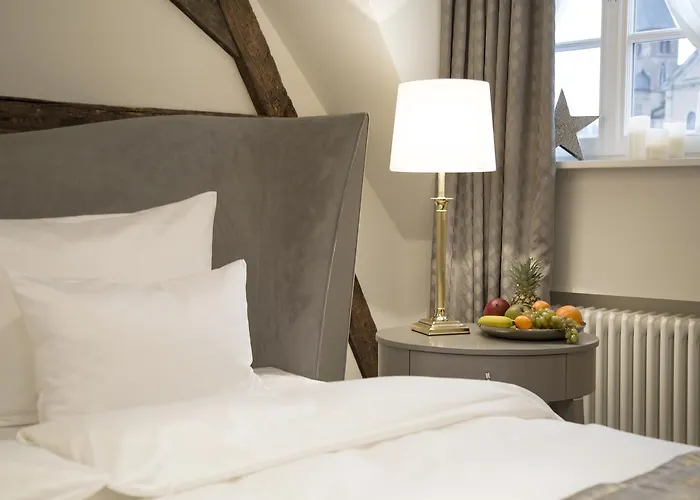 Romantik Zur Glocke Hotel Trèves