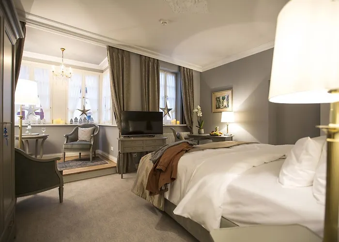 Romantik Zur Glocke Hotel Trèves